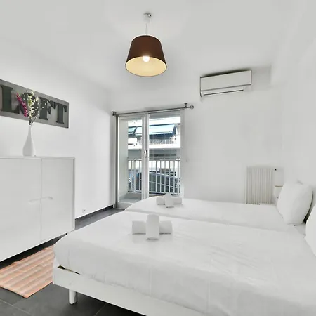 Le Versailles Plaisir Et Confort En Centre-ville, Pour Sejours En Famille Ou Business Cannes